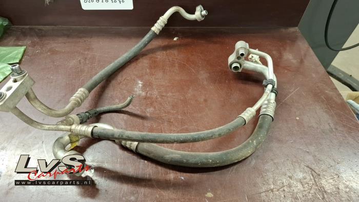 Opel Adam Air conditioning line