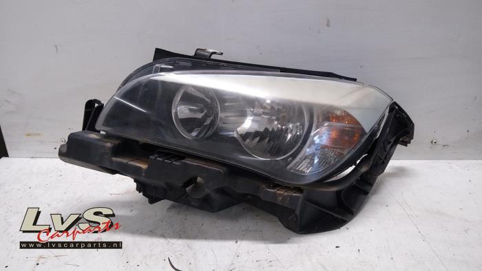 BMW X1 Scheinwerfer links
