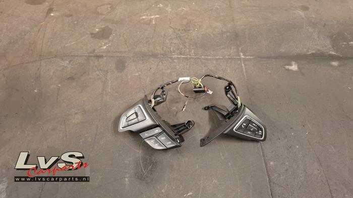 Ford Focus Radiobediening Stuur