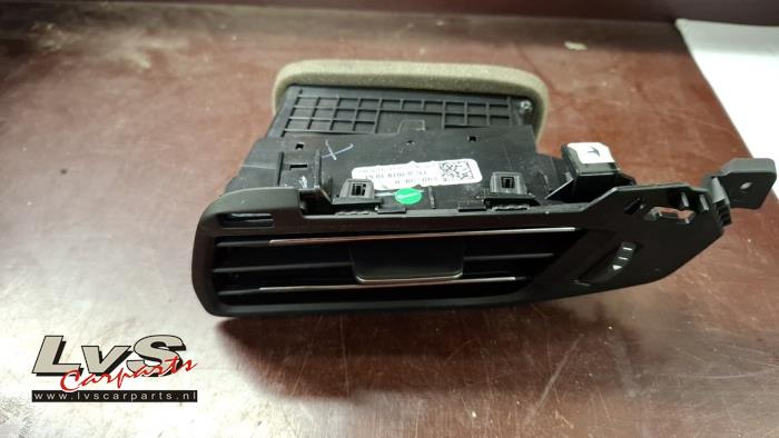 Ford Focus Dashboard vent