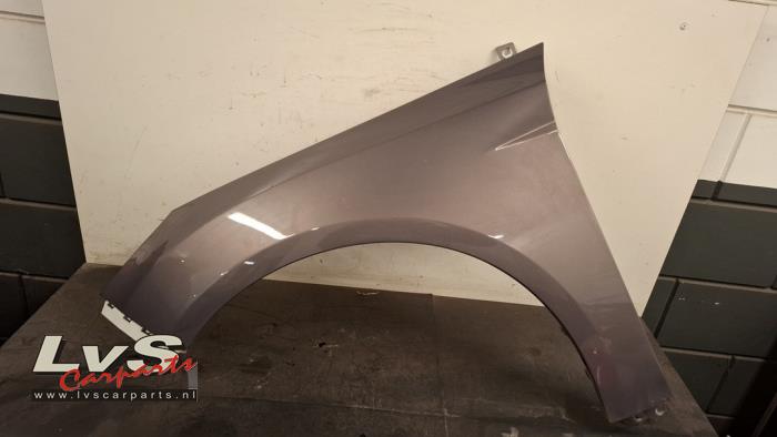 Ford Focus Front wing, left