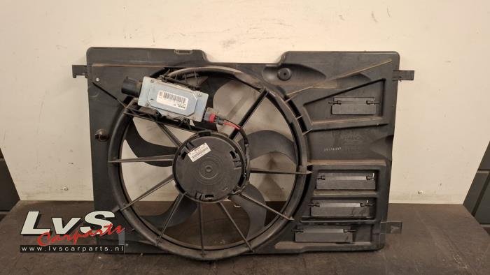 Ford Focus Cooling fans