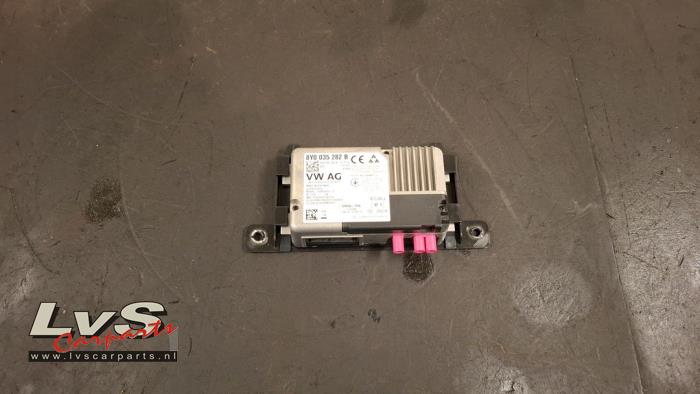 Audi A3 Communication module