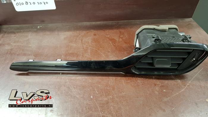 Ford Fiesta Dashboard vent