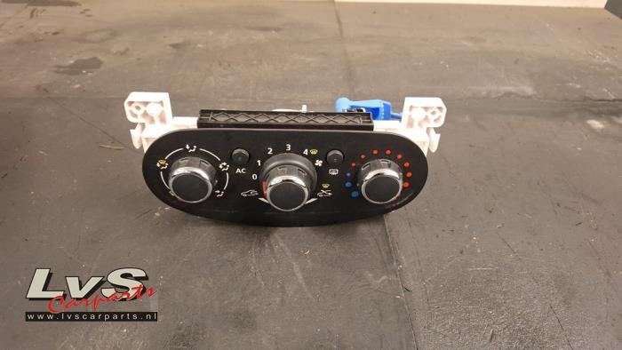 Dacia Logan Kachel Bedieningspaneel