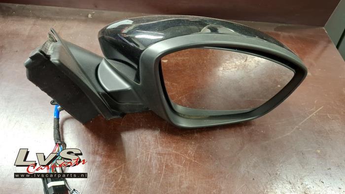 Peugeot 208 Rétroviseur extérieur droit