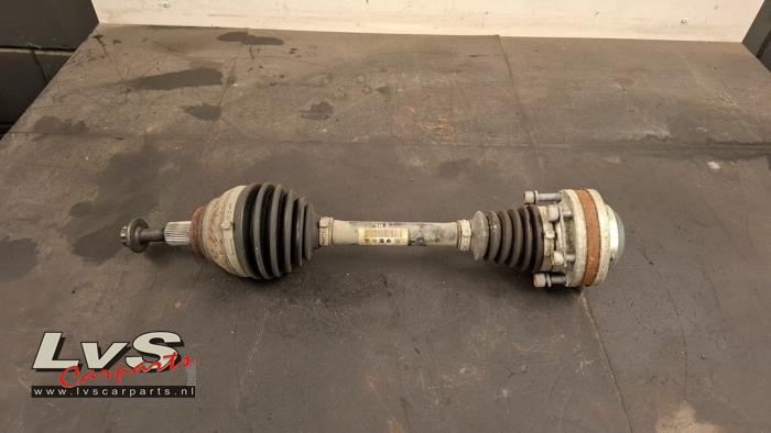 Volkswagen Golf Aandrijfas links-voor