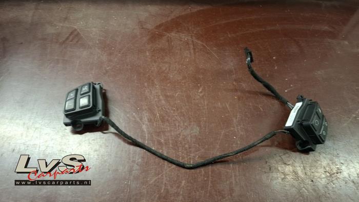 BMW 1-Serie Steering wheel mounted radio control