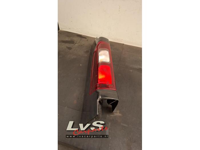 Renault Trafic Taillight, left