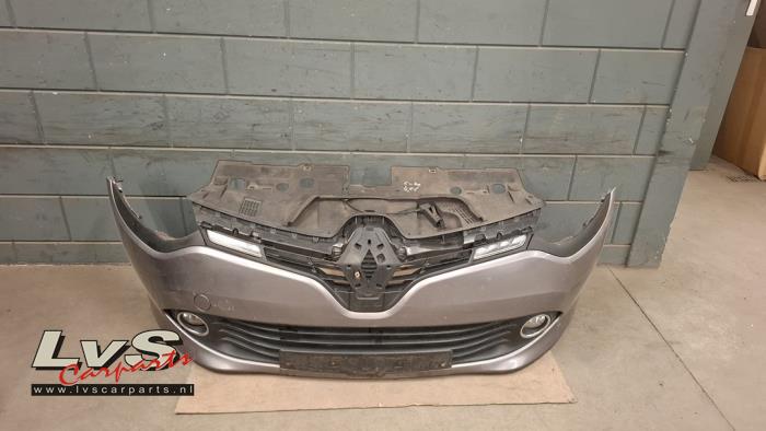 Renault Clio Pare-chocs avant