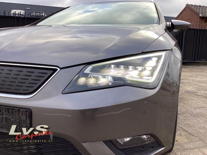 Seat Leon Partie avant complète