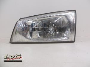 Gebruikte Koplamp links Kia Pregio Prijs € 16,00 Margeregeling aangeboden door LvS Carparts