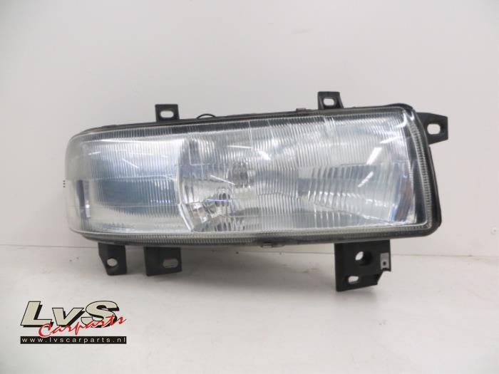 Renault Master Headlight, right