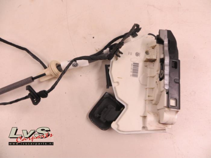 Volkswagen Golf Deurslot Mechaniek 4Deurs rechts-voor