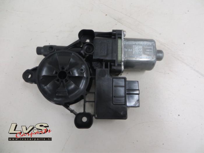Volkswagen Golf Door window motor