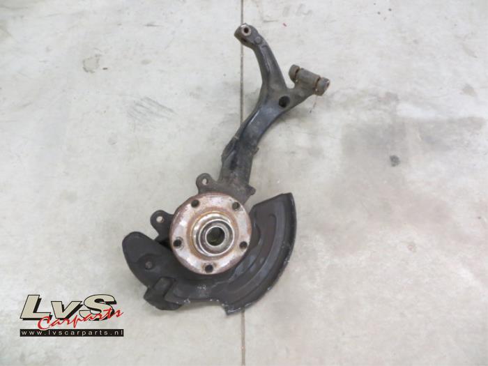 Volkswagen Passat Knuckle, front right
