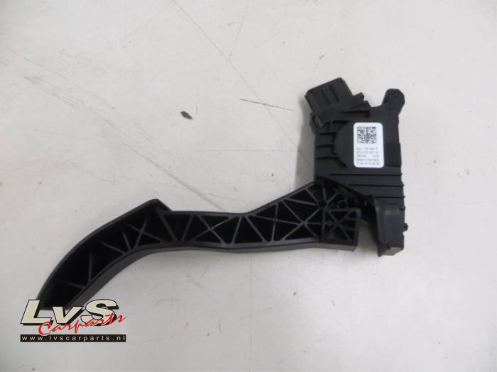Volkswagen Golf Accelerator pedal