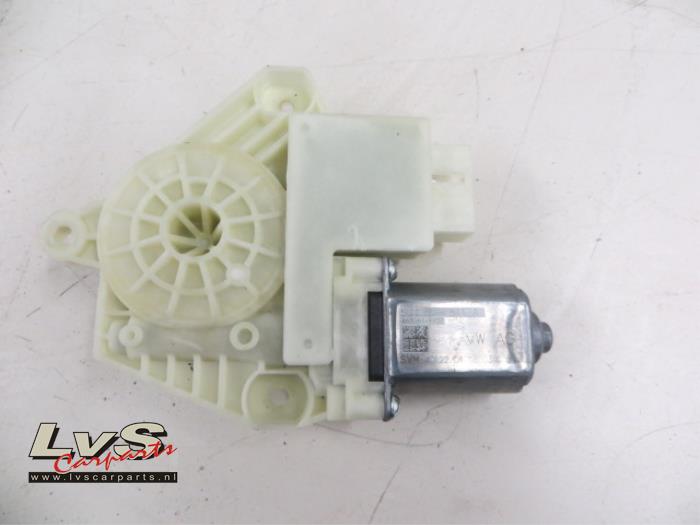 Volkswagen Golf Door window motor