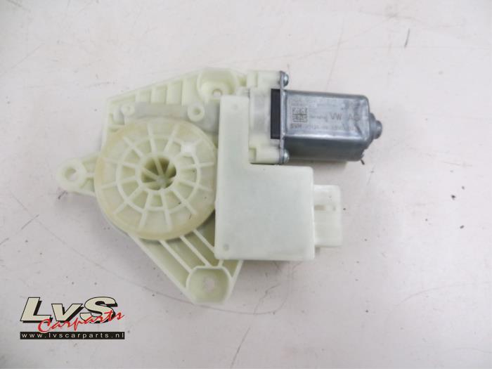 Volkswagen Golf Door window motor