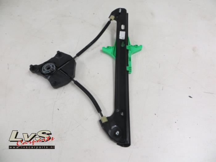 Volkswagen Golf Rear door window mechanism 4-door, right