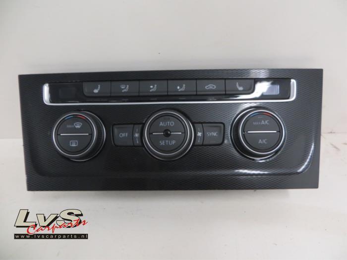 Volkswagen Golf Air conditioning control panel