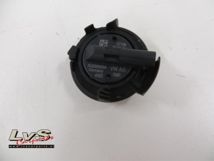 Volkswagen Golf Airbag sensor