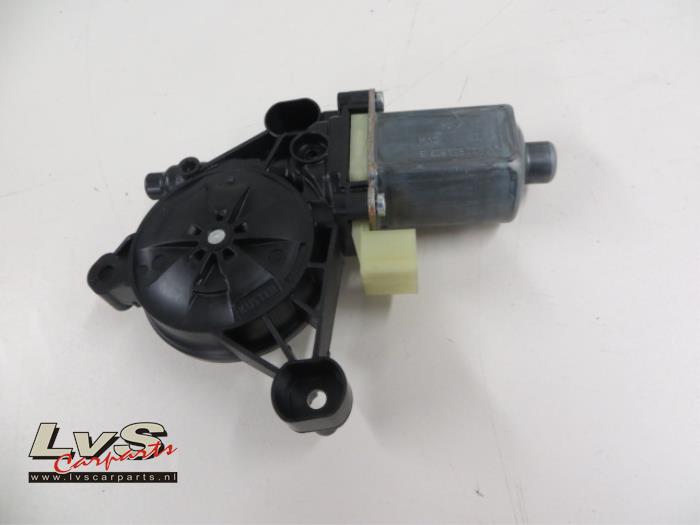 Volkswagen Golf Door window motor