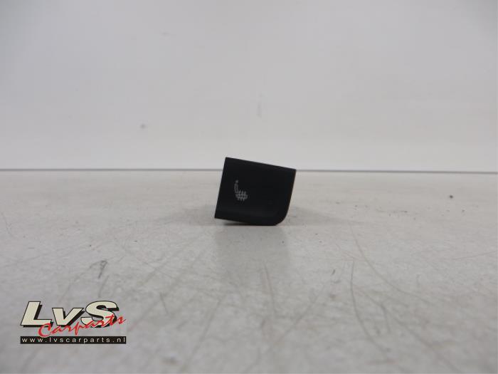 Volkswagen Polo Commutateur chauffage siège