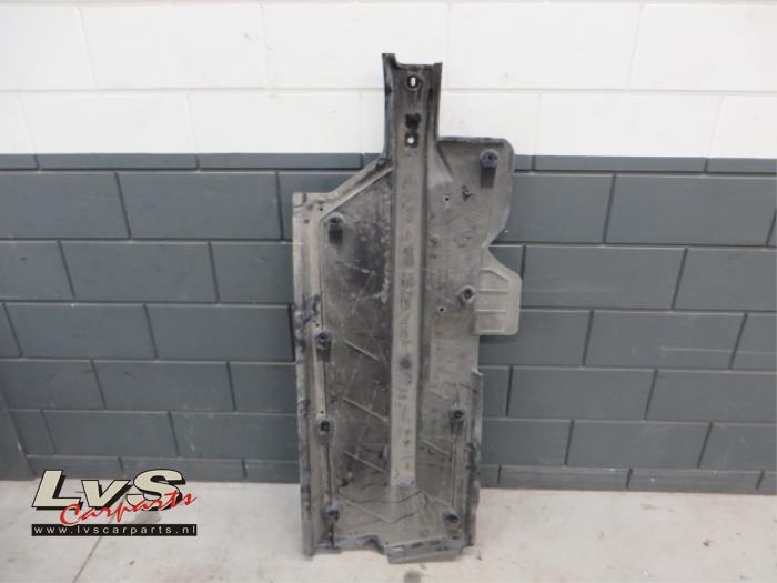 Volkswagen Polo Beschermplaat bodem