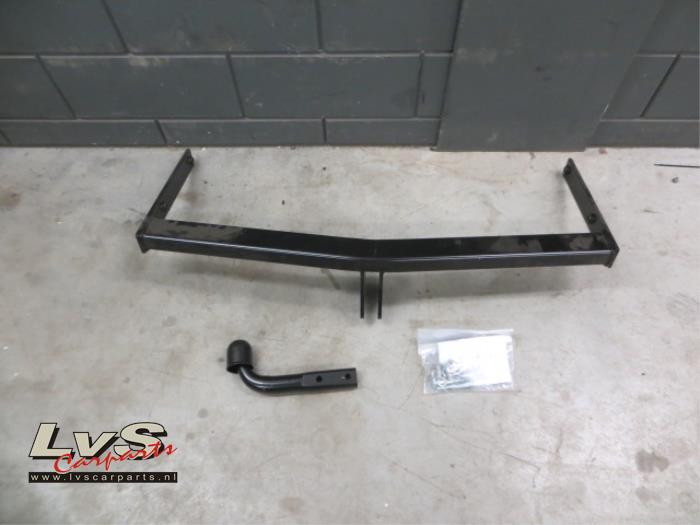 Skoda Roomster Towbar