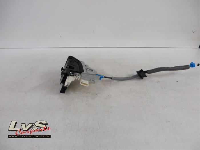 Audi A3 Deurslot Mechaniek 4Deurs links-achter