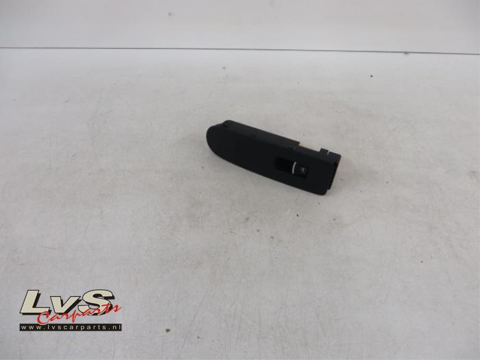 Volkswagen Golf Electric window switch
