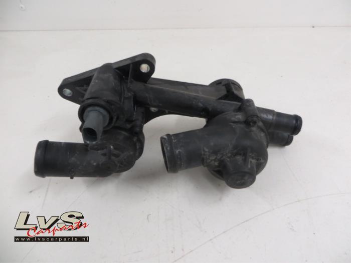 Volkswagen Golf Thermostat housing