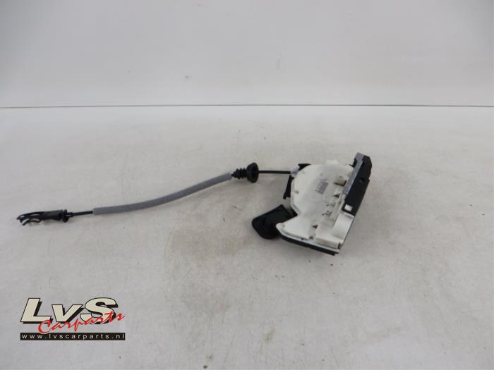 Volkswagen Polo Deurslot Mechaniek 4Deurs rechts-voor