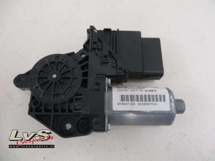 Volkswagen Touran Door window motor