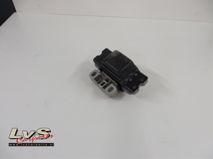 Volkswagen Touran Gearbox mount