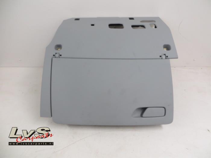 Audi A3 Glovebox