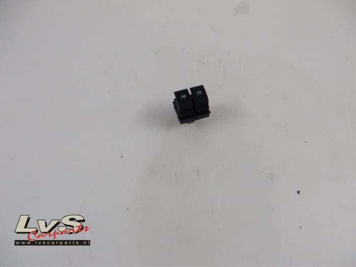 Volkswagen Golf Electric window switch