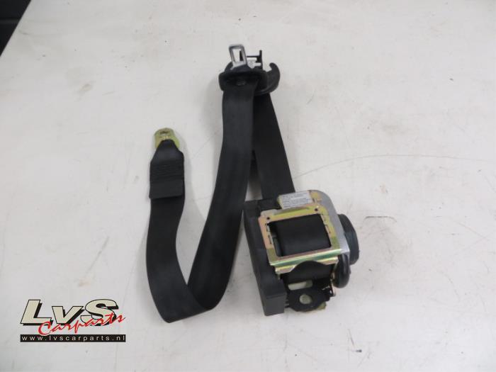 Volkswagen Passat Tendeur de ceinture gauche
