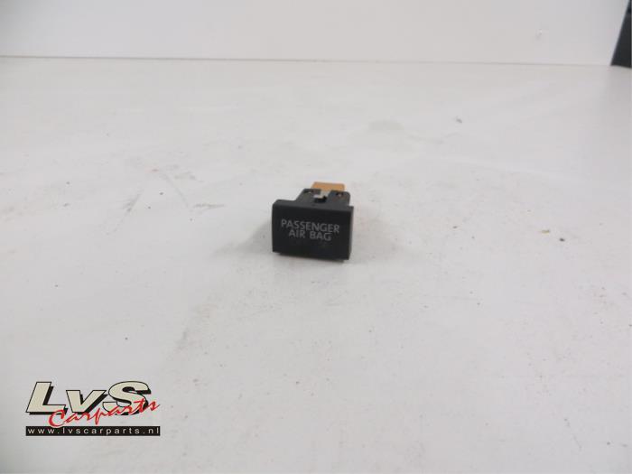 Volkswagen Polo Airbag sensor