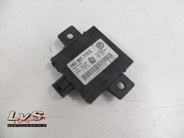 Volkswagen Touran Alarm module