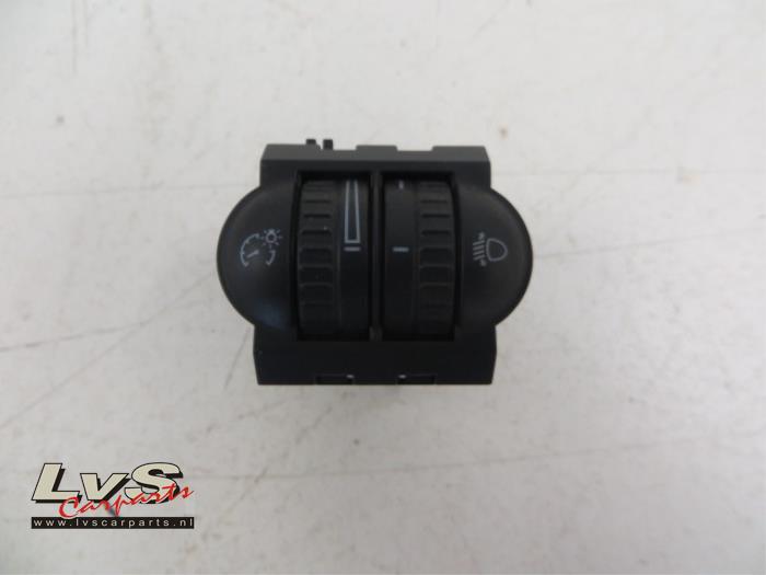 Volkswagen Golf AIH headlight switch