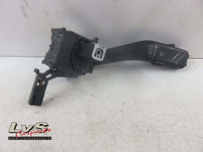 Volkswagen Caddy Steering column stalk