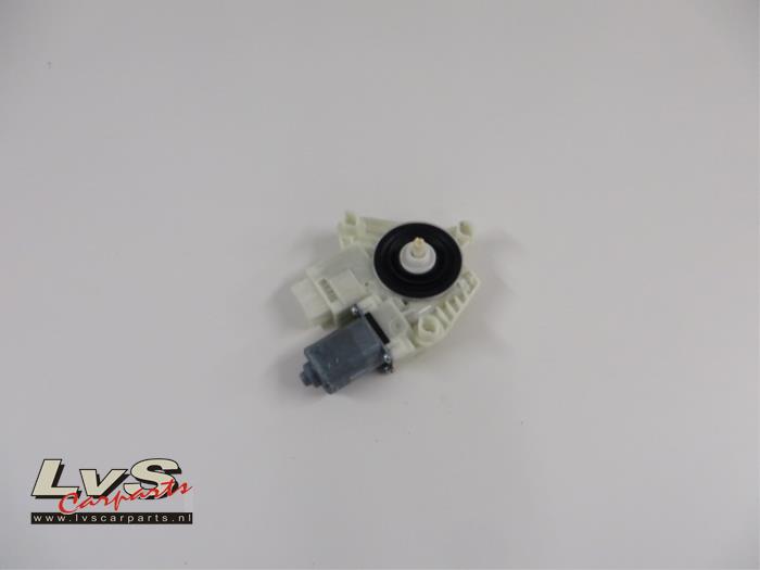 Volkswagen Golf Door window motor