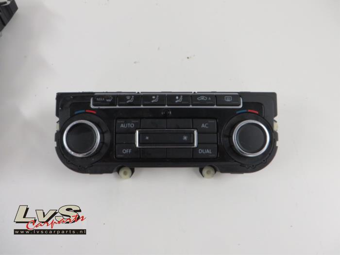 Volkswagen Golf Air conditioning control panel
