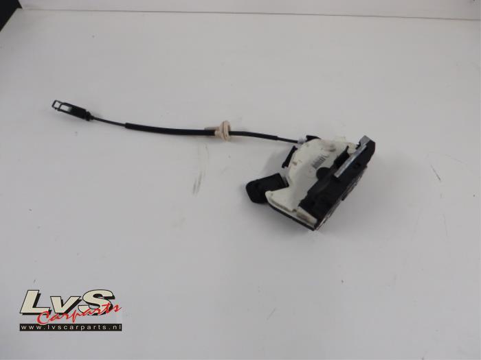 Volkswagen Golf Serrure portière mécanique 4portes avant droite