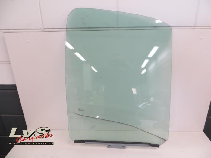 Opel Movano Türscheibe 4-türig rechts vorne
