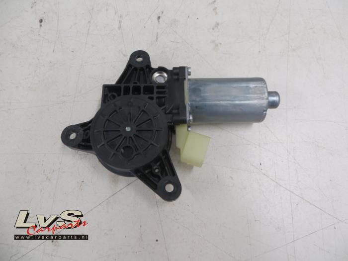 Mercedes Viano Fenstermotor Tür