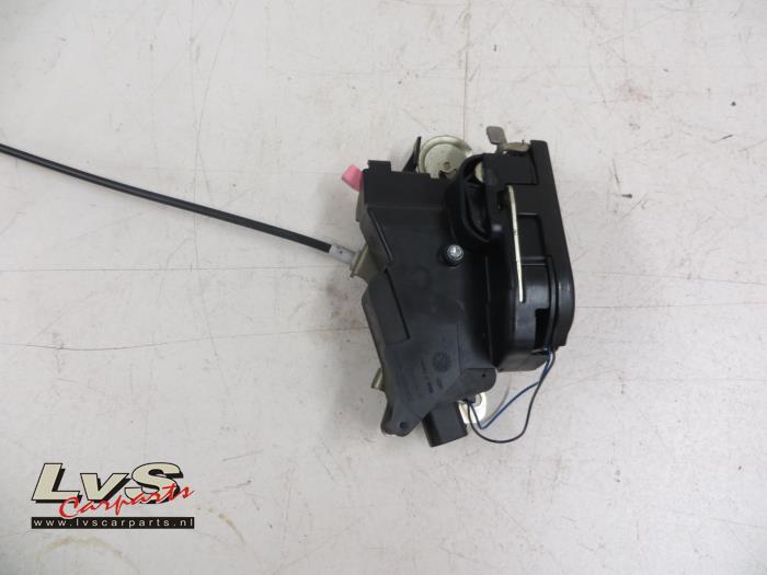 Mercedes Viano Deurslot Mechaniek 4Deurs links-voor