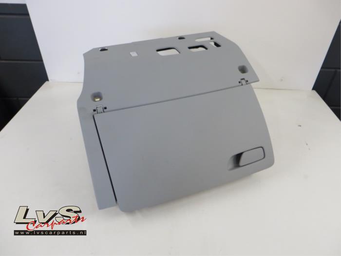 Audi A3 Glovebox
